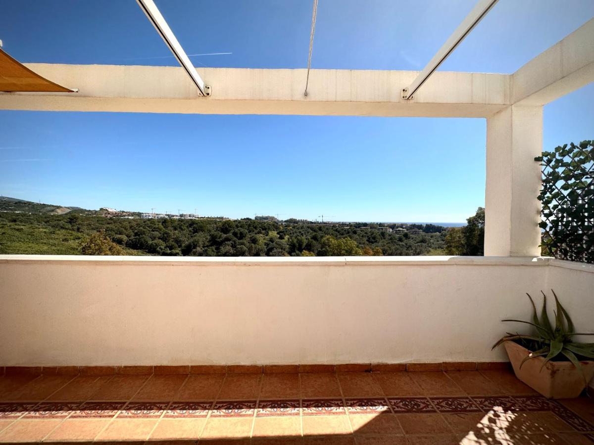 Moderno Apartamento Con Preciosas Vistas Al Mar En Urbanizacion Con Piscina - Rio Real 11 2G 马尔韦利亚 外观 照片