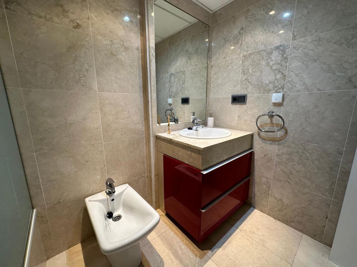 Moderno Apartamento Con Preciosas Vistas Al Mar En Urbanizacion Con Piscina - Rio Real 11 2G 马尔韦利亚 外观 照片